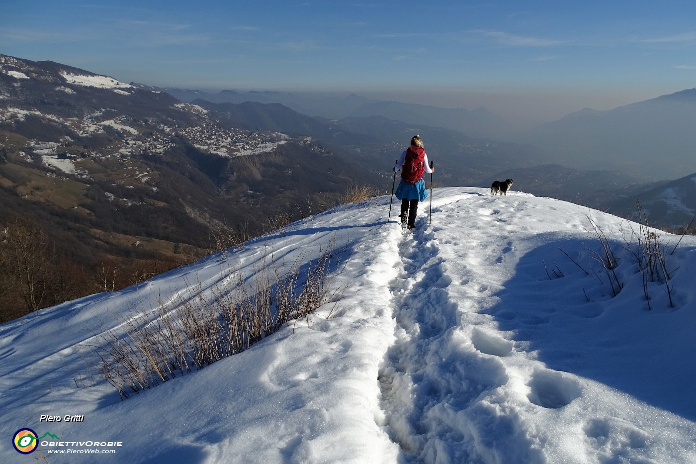 87 Vista verso Fuipiano Valle Imagna.JPG